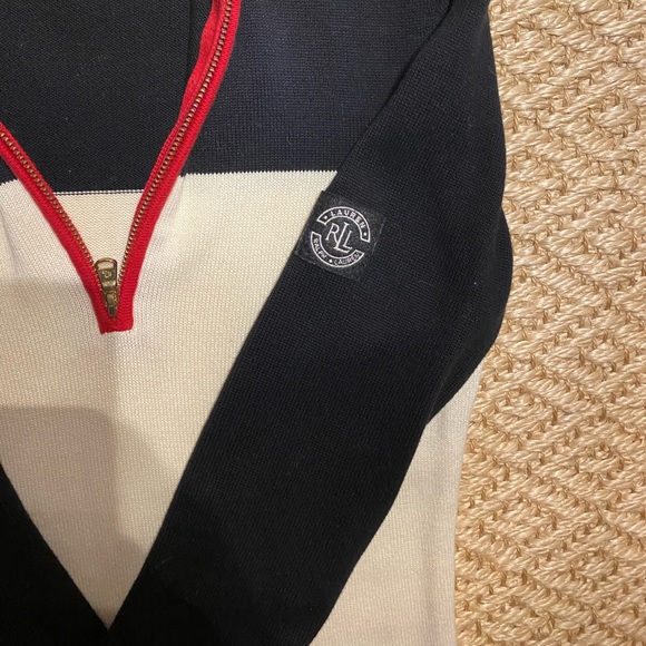 LAUREN BY RALPH LAUREN HALF ZIP SWEATER. Size XS. Condition LIKE NEW! - Picture 3 of 4